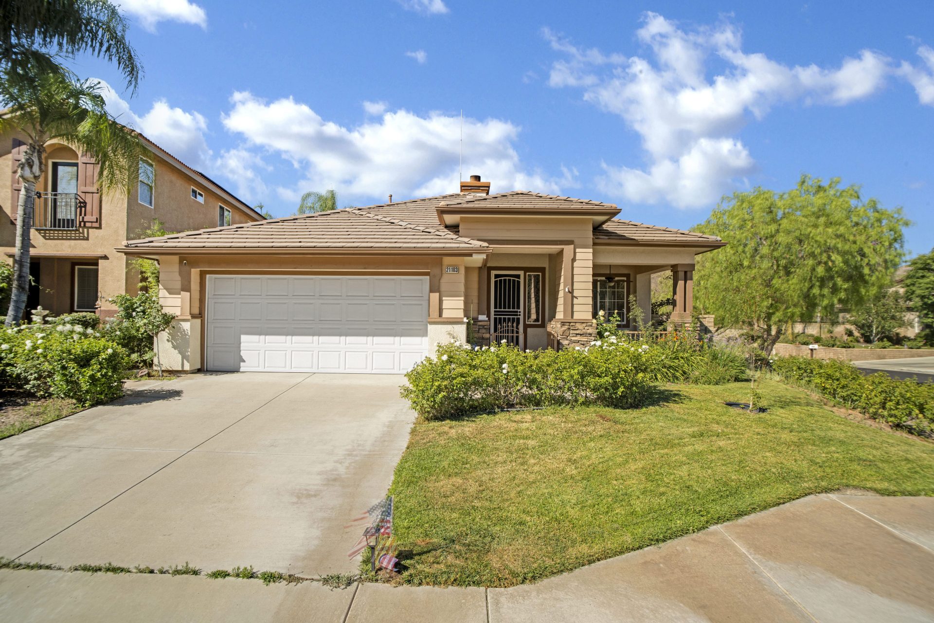 11633 Friar St, North Hollywood 91606
